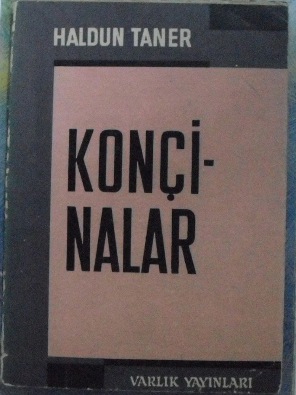 Konçinalar kapağı